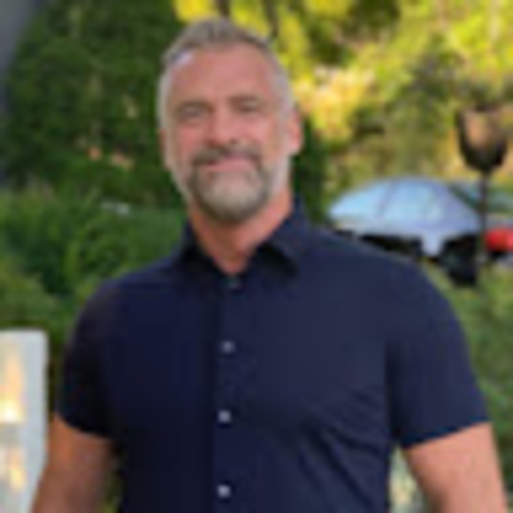 Meet your Posher, Andrew - Picture 1 of 1